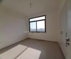 Brand New Unit/ Vacant /ON Pool & Park /1 Cheque